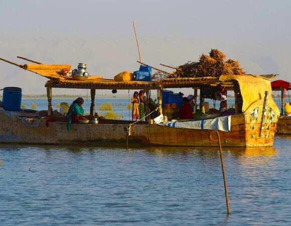 Mallah people of Manchar Lake